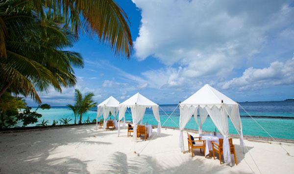 Kurumba Maldives | Maldivler | Turu | Turları | Otel | Balayı | Erken Rezervasyon |  Promosyonlar | İndirim